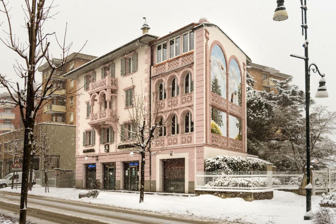 Bed And Breakfast Sweet Home Tirano Exterior foto